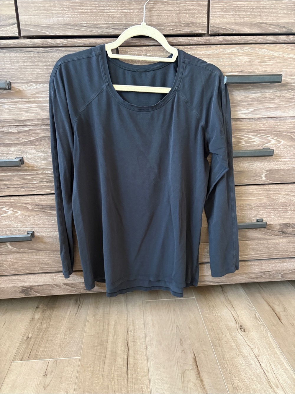 lululemon athletica Black Long-Sleeve Scoop Neck Top